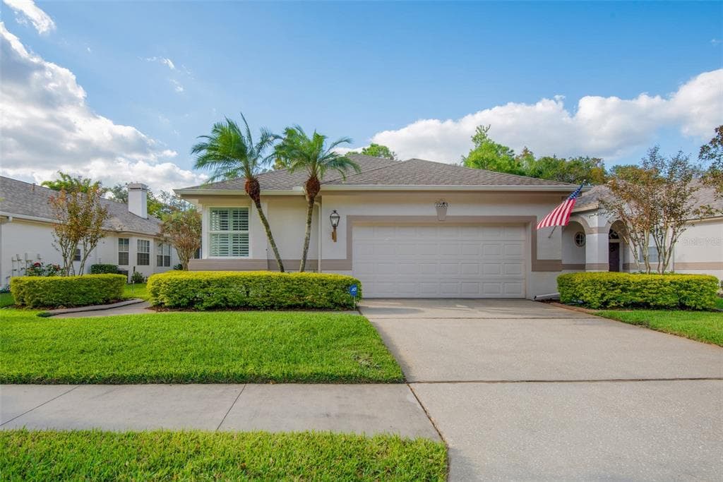 12213 GLENCLIFF CIRCLE TAMPA, FL 33626