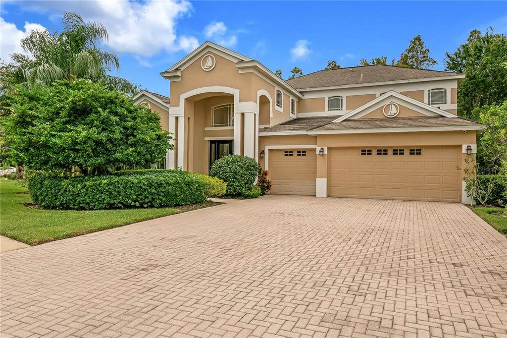 10646 CORY LAKE DRIVE TAMPA, FL 33647