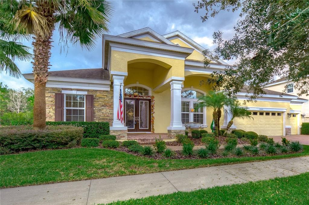 15504 MOSSY RIDGE LANE LITHIA, FL 33547