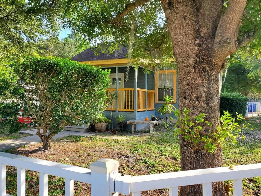 1339 13TH STREET W BRADENTON, FL 34205
