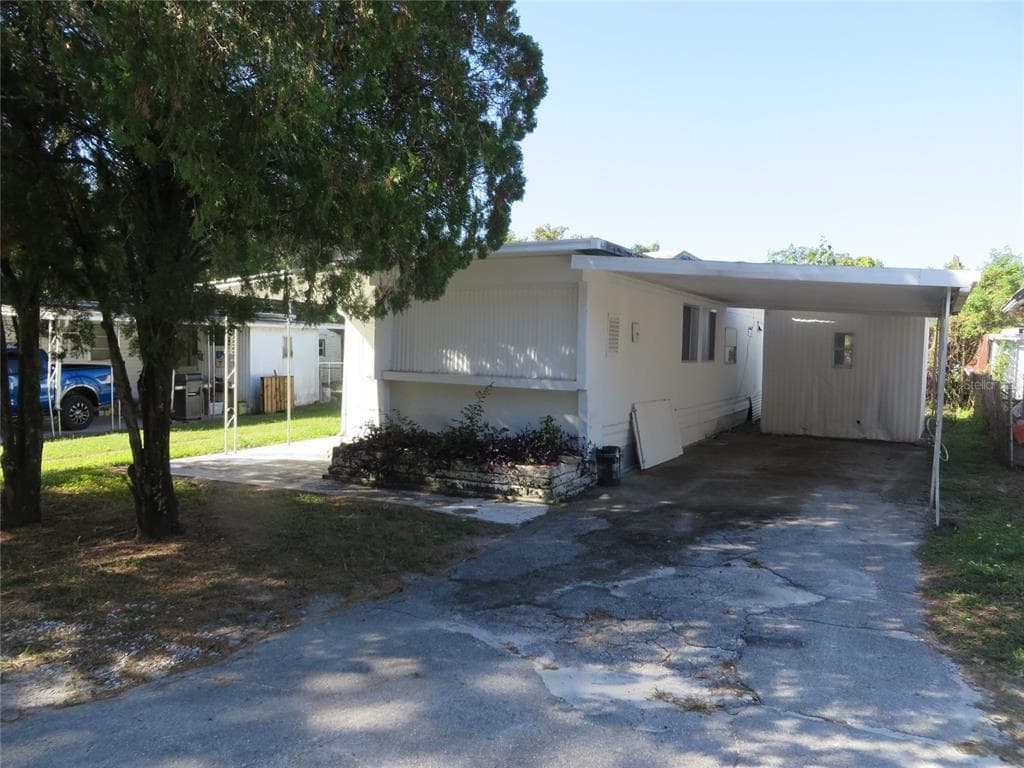 4947 PATIO DRIVE ZEPHYRHILLS, FL 33541