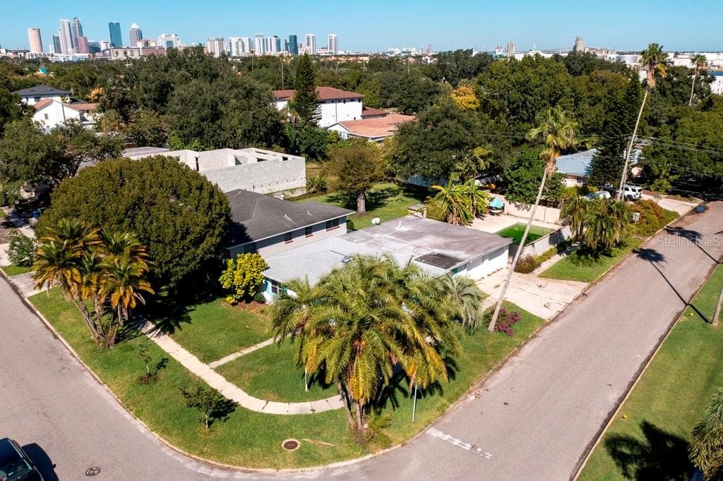 531 DANUBE AVENUE TAMPA, FL 33606