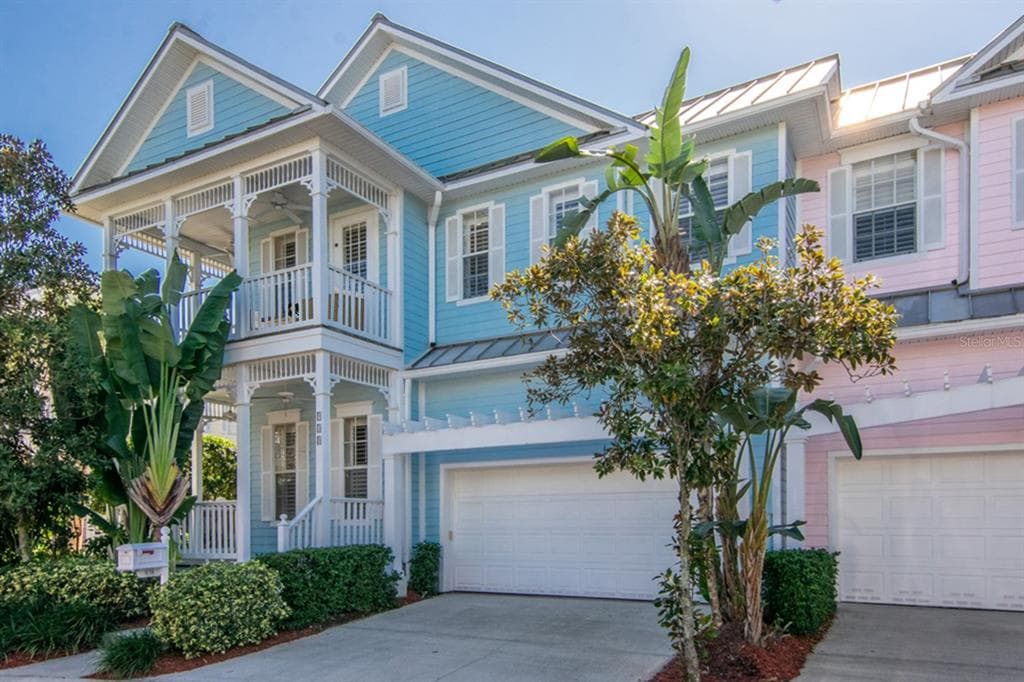 938 HEMINGWAY CIRCLE TAMPA, FL 33602