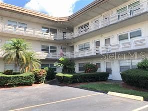 5750 80TH STREET UNIT C207 ST PETERSBURG, FL 33709