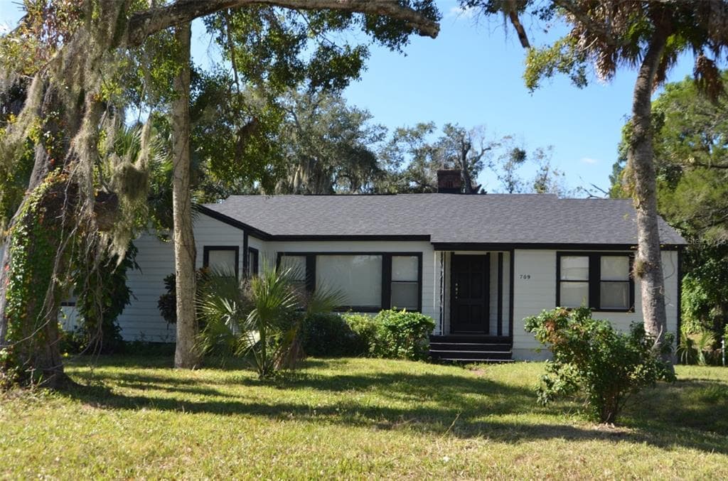 709 S 9TH STREET FORT PIERCE, FL 34950