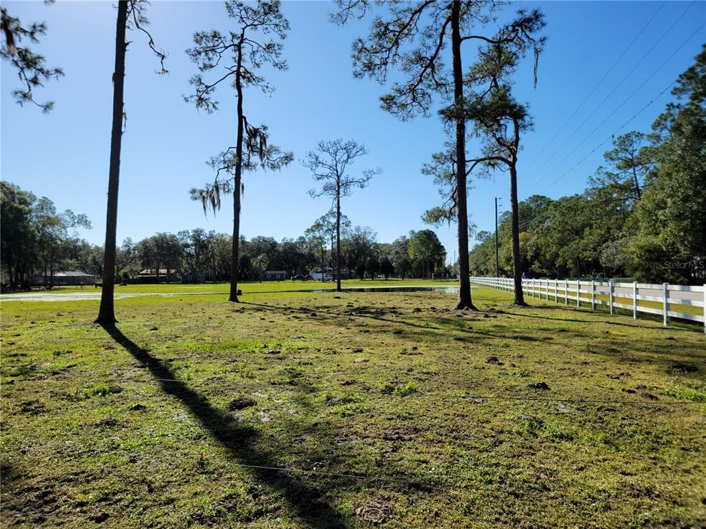 LOT 10 WEST DRIVE WESLEY CHAPEL, FL 33544