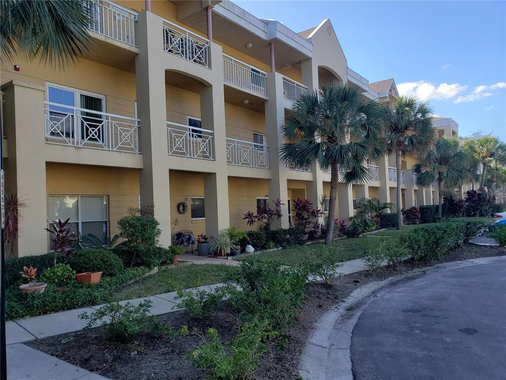 2231 UTOPIAN DRIVE E UNIT 119 CLEARWATER, FL 33763