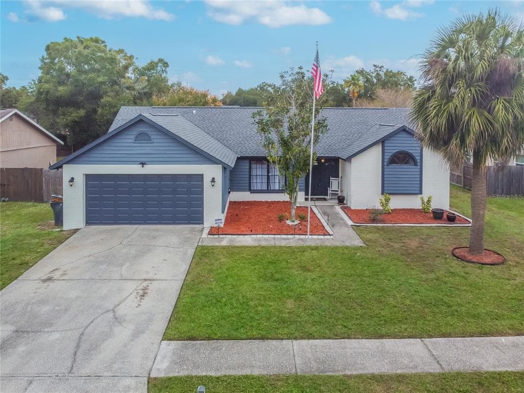 4204 SPRING WAY CIRCLE VALRICO, FL 33596