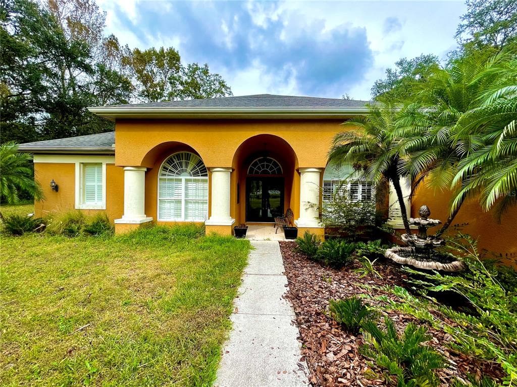 28751 CREDENCE DRIVE WESLEY CHAPEL, FL 33544