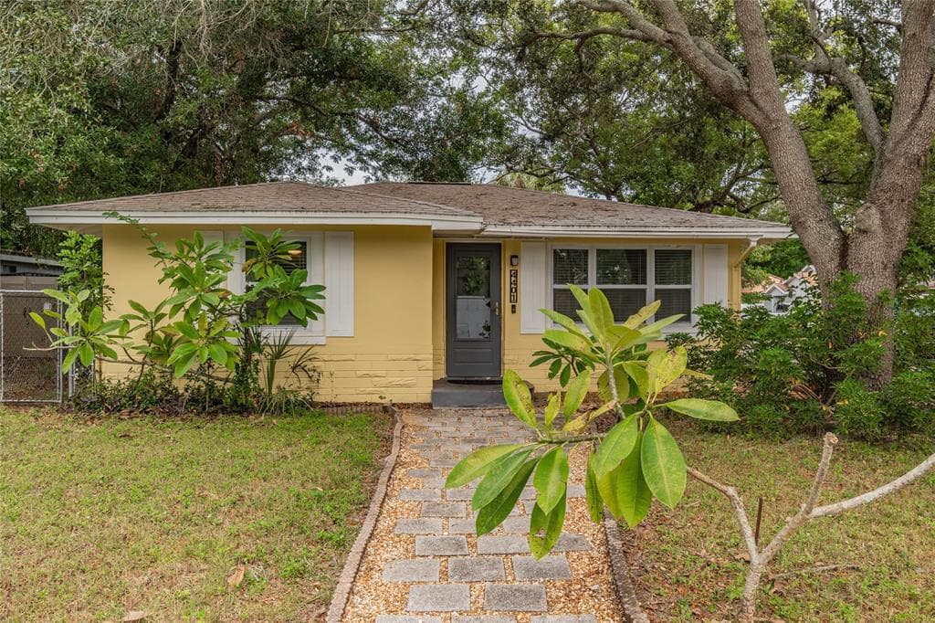 4401 22ND STREET N ST PETERSBURG, FL 33714