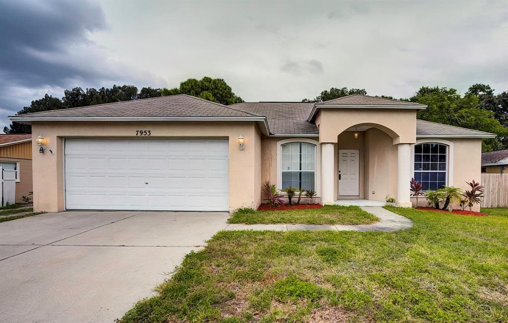 7953 43RD AVENUE N ST PETERSBURG, FL 33709