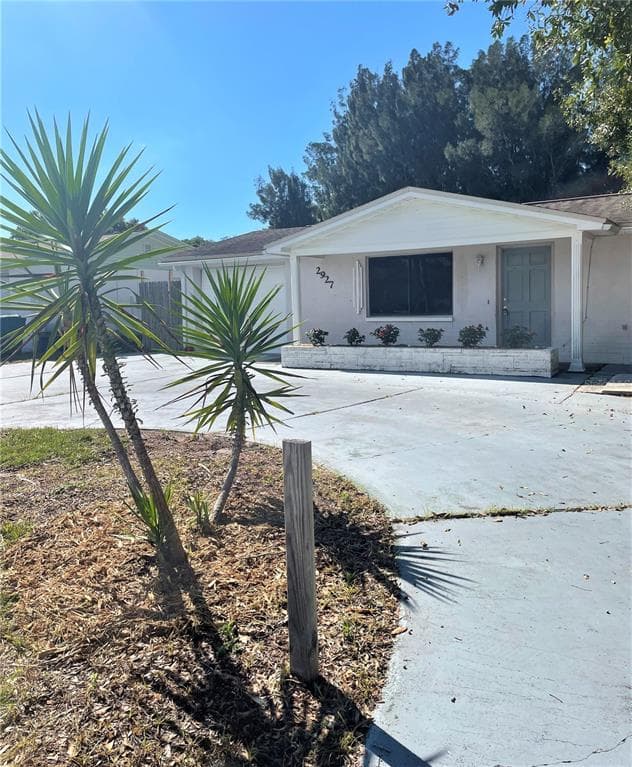 2927 RAVEN DRIVE HOLIDAY, FL 34690
