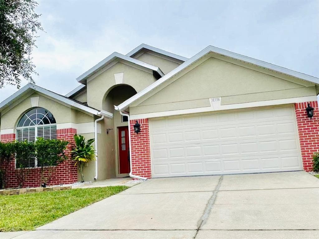 31336 KIRKSHIRE COURT WESLEY CHAPEL, FL 33543