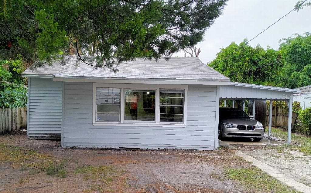 2916 7TH STREET W BRADENTON, FL 34205
