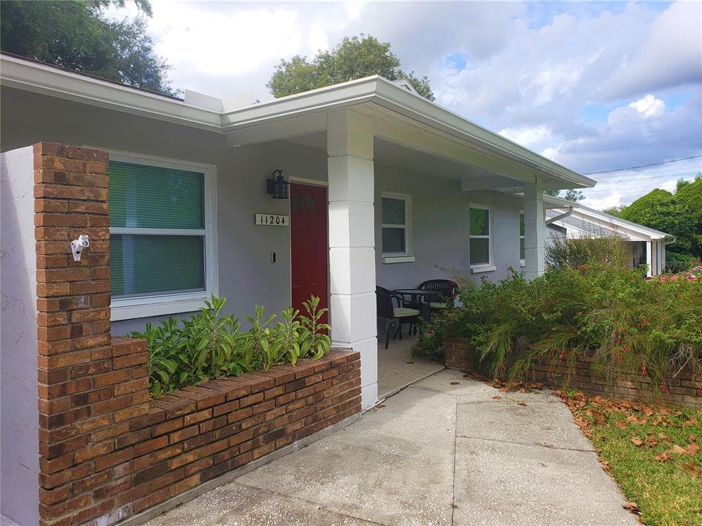 11204 N 61ST STREET TEMPLE TERRACE, FL 33617