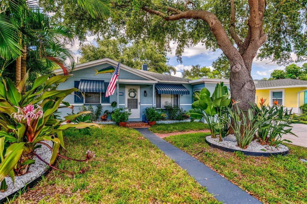505 79TH AVENUE ST PETE BEACH, FL 33706