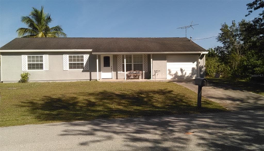 18334 KERRVILLE CIRCLE PORT CHARLOTTE, FL 33948