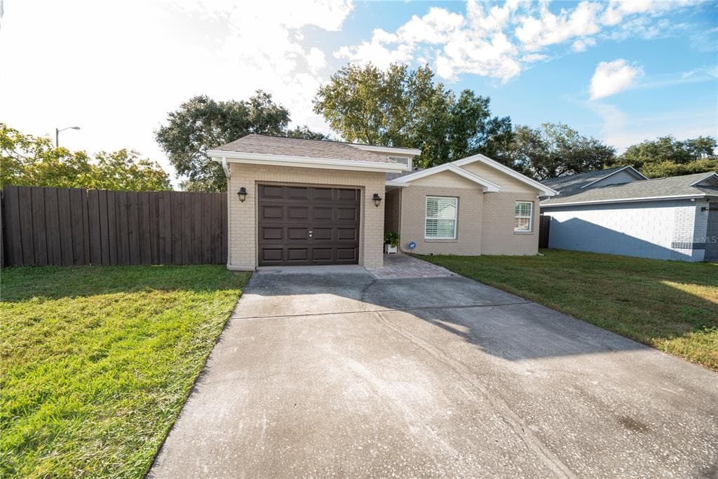 12702 HAMPTON PARK BOULEVARD TAMPA, FL 33624