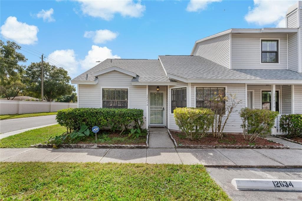 12634 CASTLE HILL DRIVE TAMPA, FL 33624