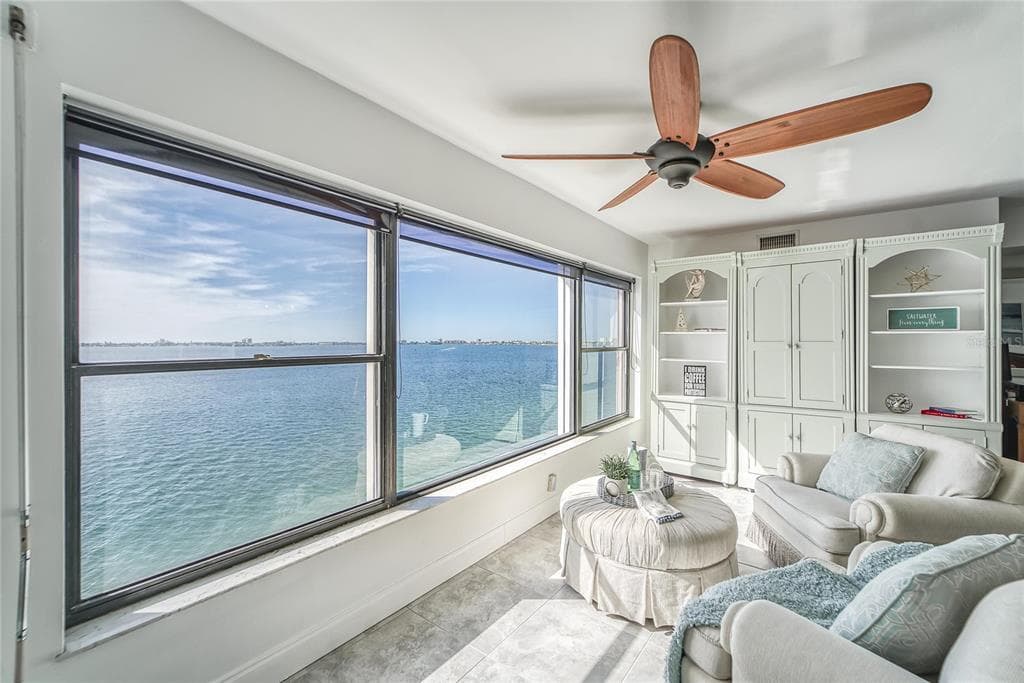 6020 SHORE BOULEVARD S UNIT 510