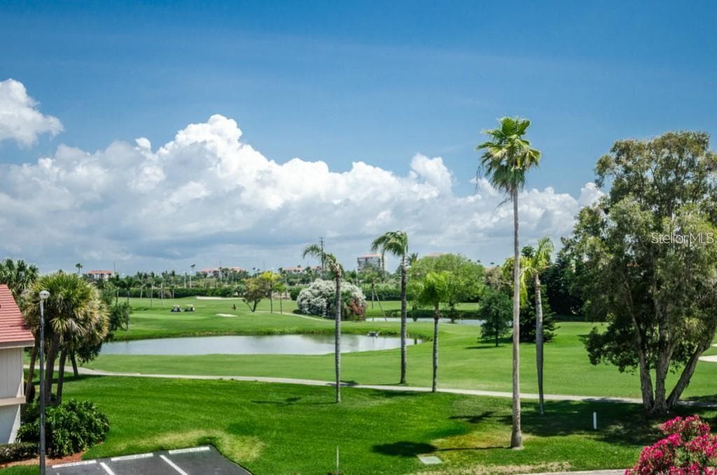 6279 SUN BOULEVARD UNIT 305 ST PETERSBURG, FL 33715