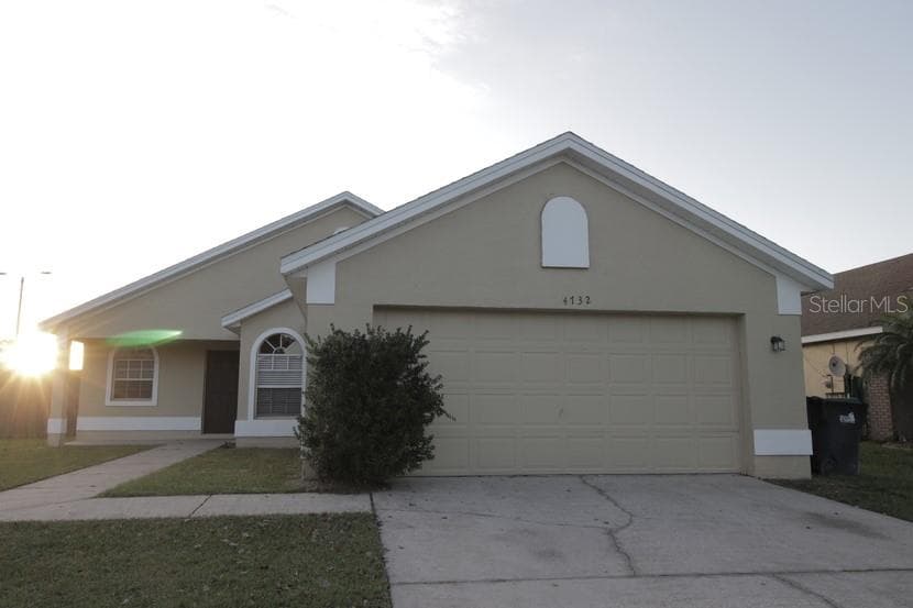 4732 FORT BRAVO COURT ORLANDO, FL 32822