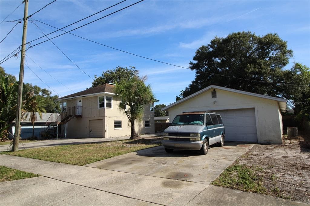 5119 N RIDGE STREET N ST PETERSBURG, FL 33709