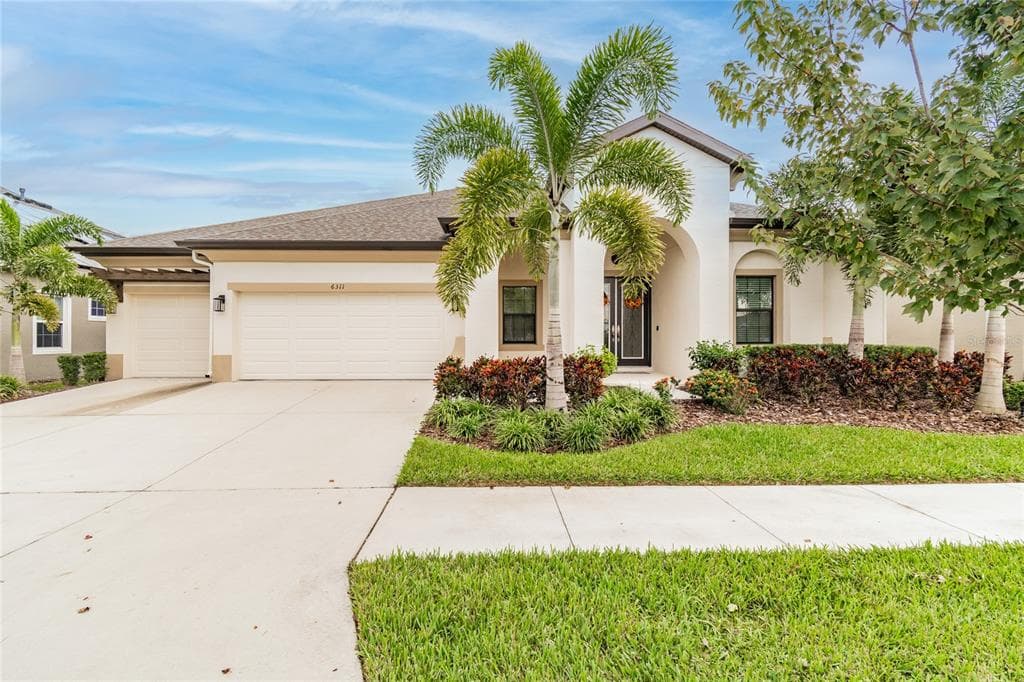 6311 BREVADA LANE APOLLO BEACH, FL 33572