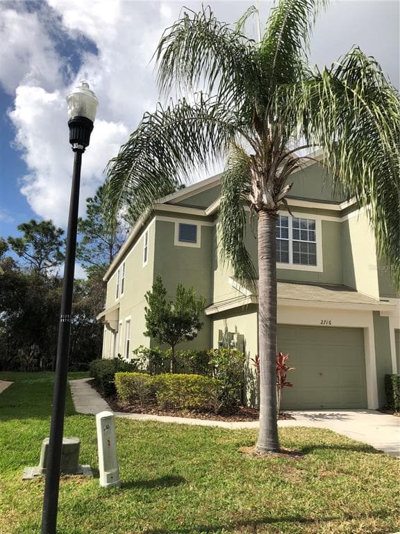 2716 CONCH HOLLOW DRIVE BRANDON, FL 33511