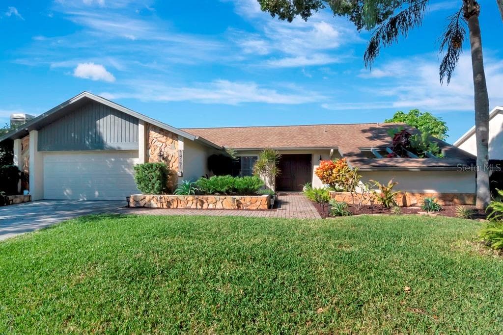 14191 FENNSBURY DRIVE TAMPA, FL 33624