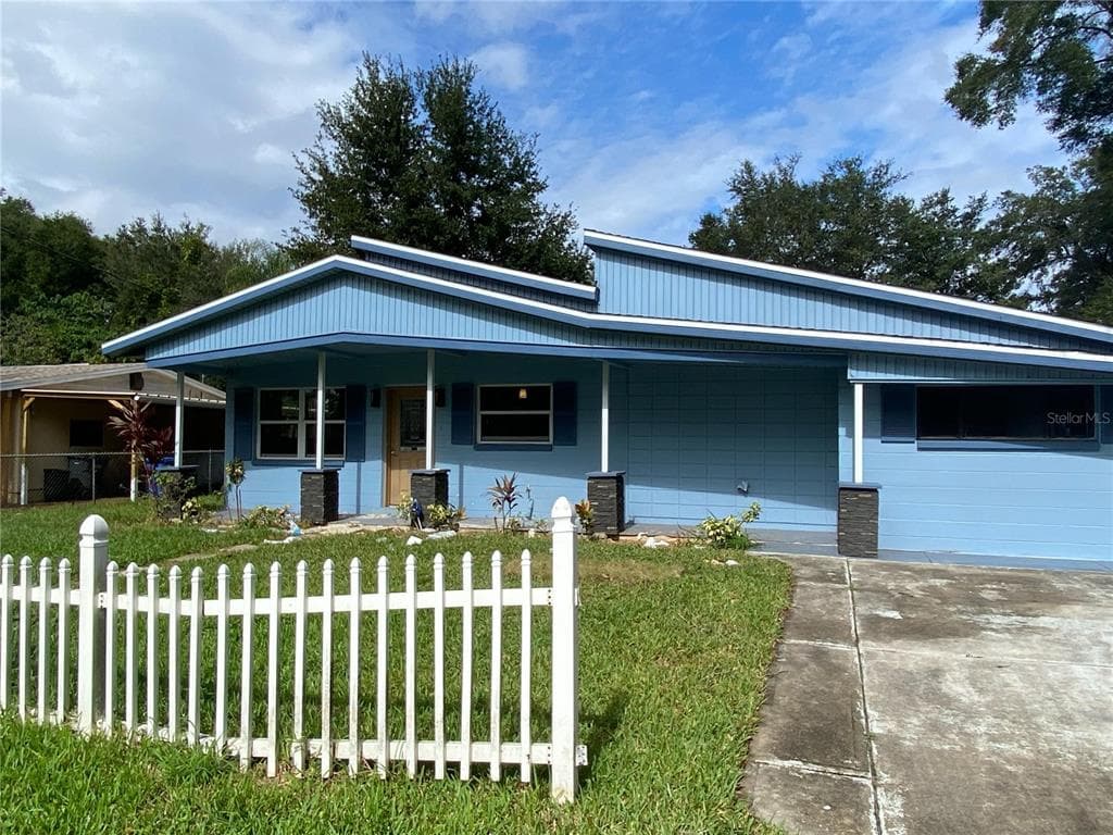 1106 BRIARWOOD ROAD BRANDON, FL 33511