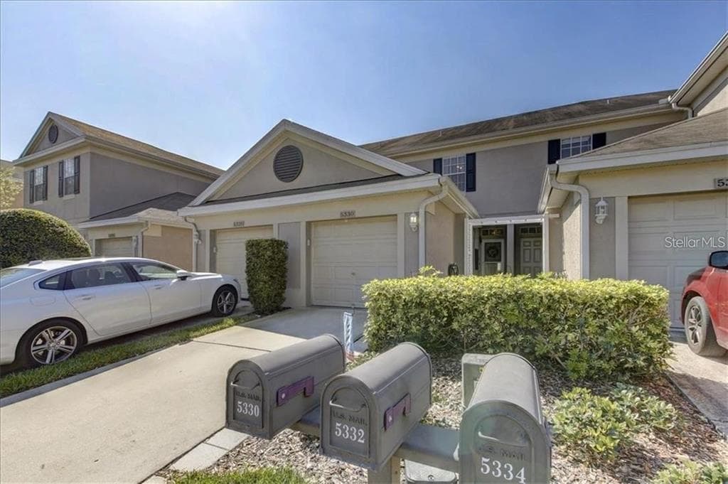 5330 60TH AVENUE N ST PETERSBURG, FL 33709