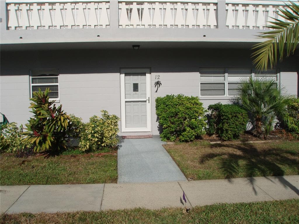 2294 SWEDISH DRIVE UNIT 12 CLEARWATER, FL 33763