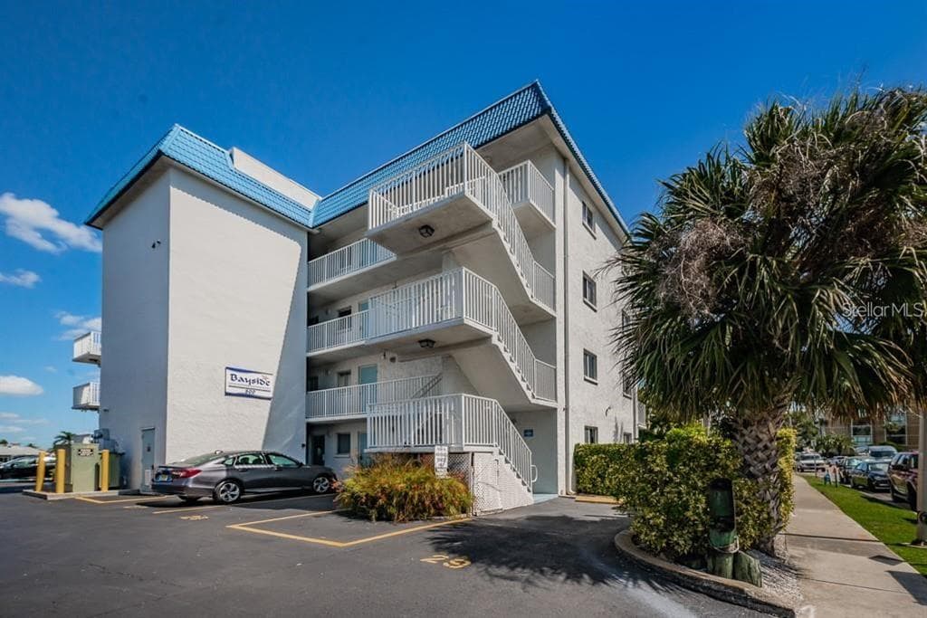 800 BAYWAY BOULEVARD UNIT 16 CLEARWATER, FL 33767