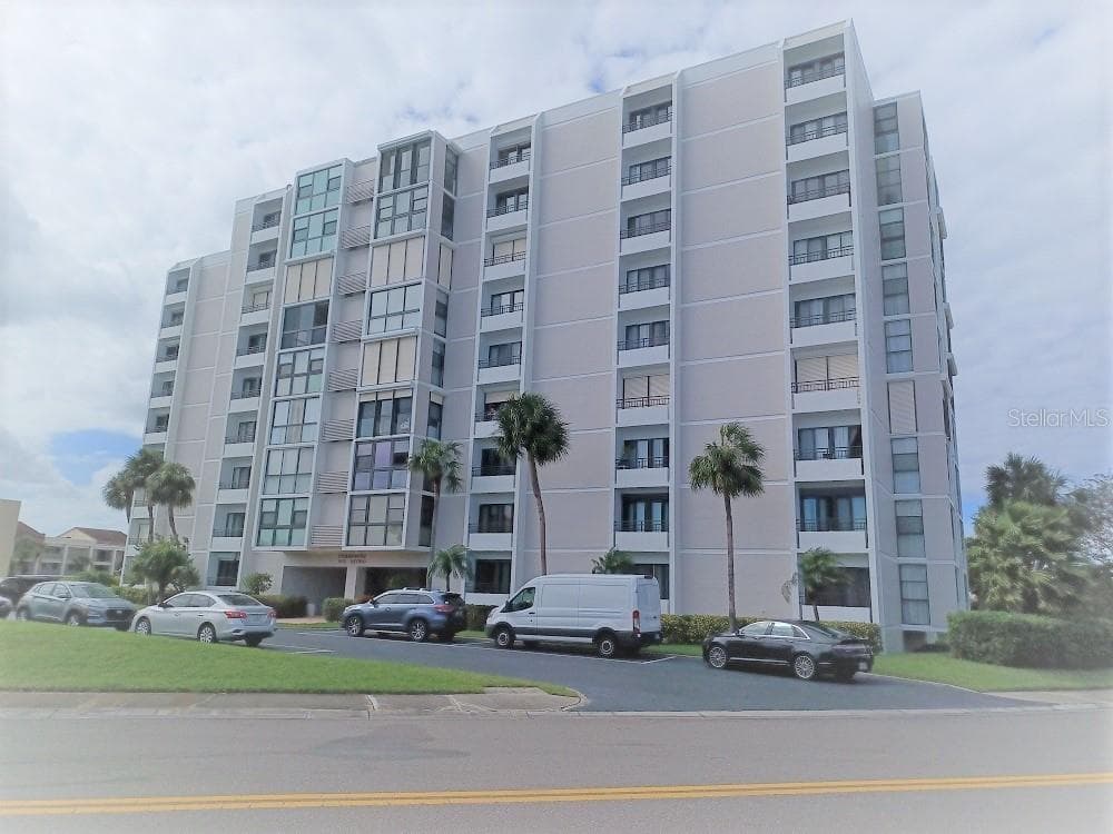 855 BAYWAY BOULEVARD UNIT 902 CLEARWATER, FL 33767