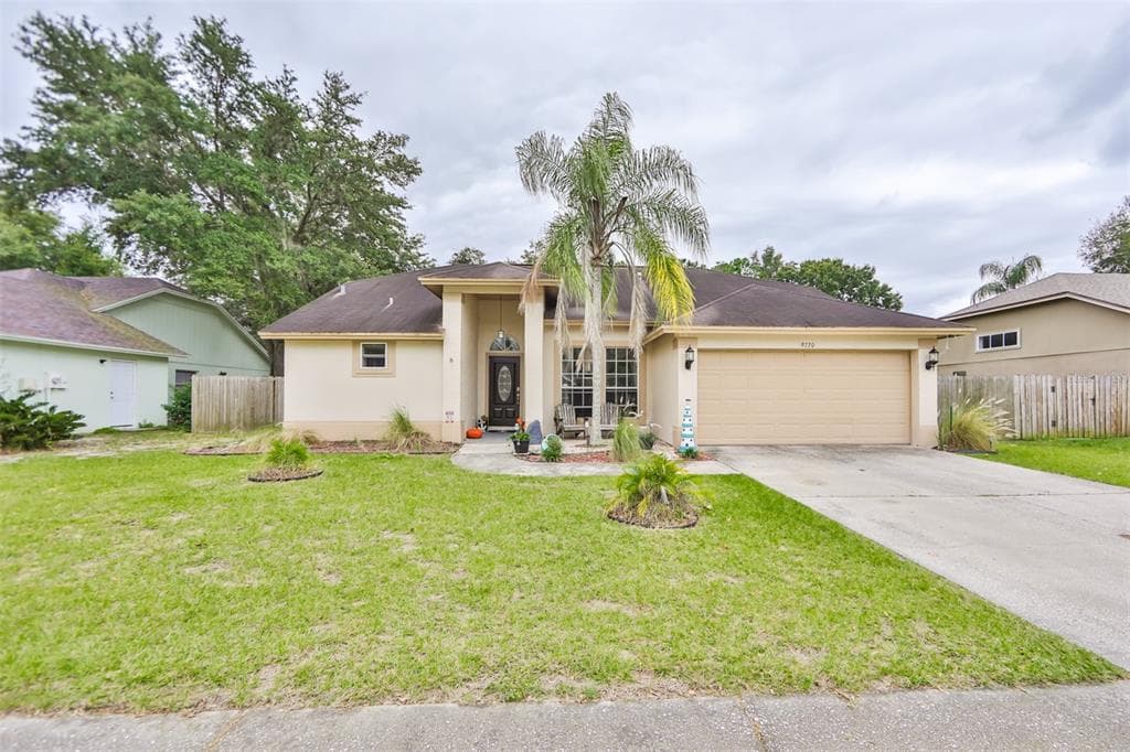 9720 GLENPOINTE DRIVE RIVERVIEW, FL 33569