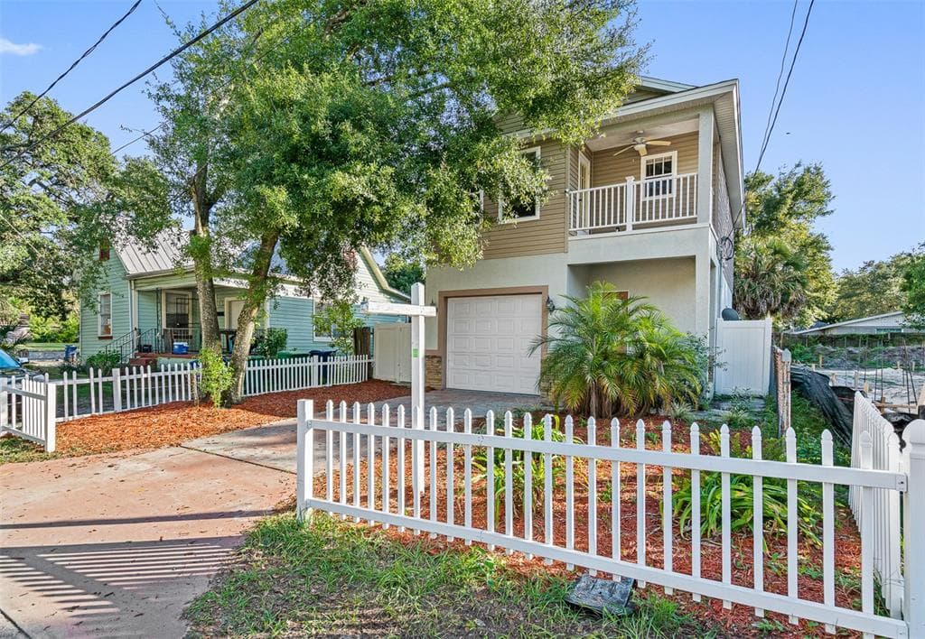 2225 E 18TH AVENUE TAMPA, FL 33605