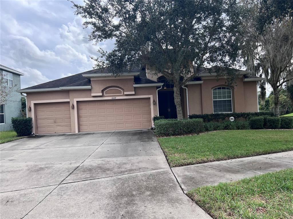 10109 CARAWAY SPICE AVENUE RIVERVIEW, FL 33578