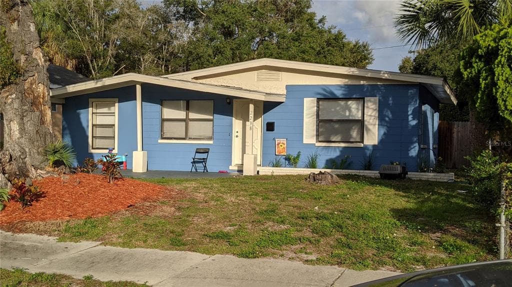 2238 33RD STREET S ST PETERSBURG, FL 33712