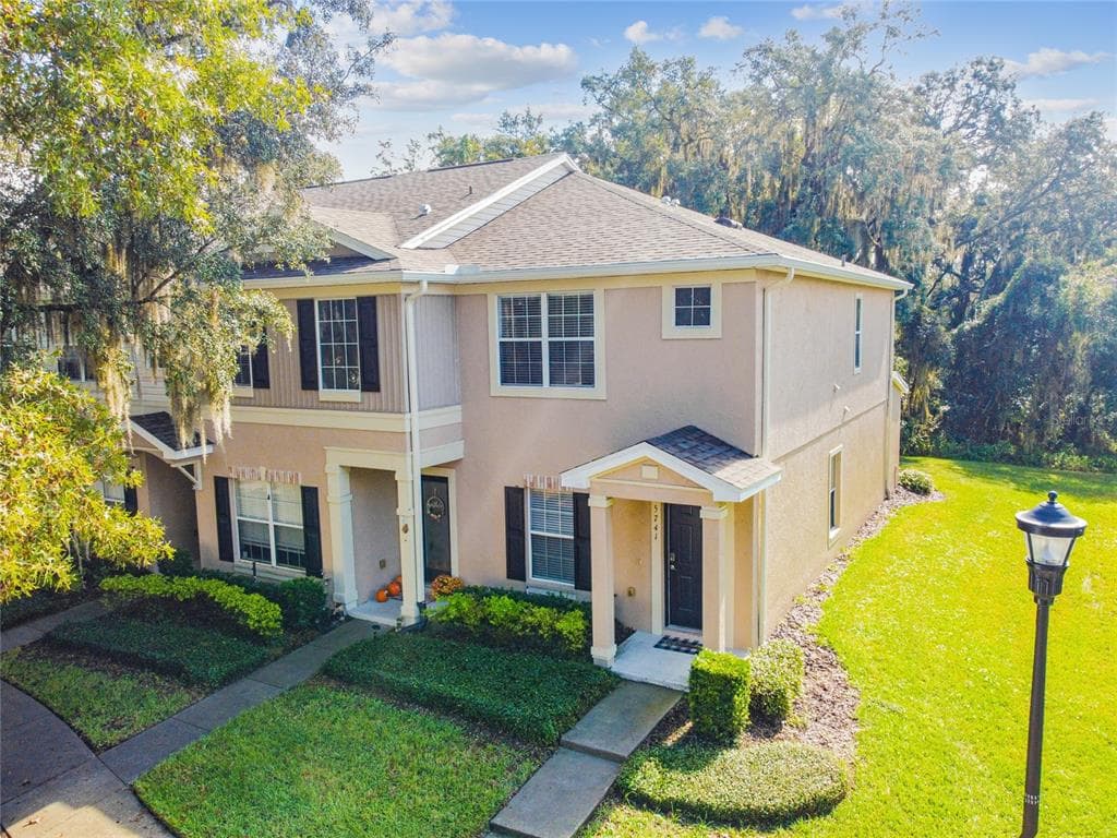 15741 FISHHAWK FALLS DRIVE LITHIA, FL 33547