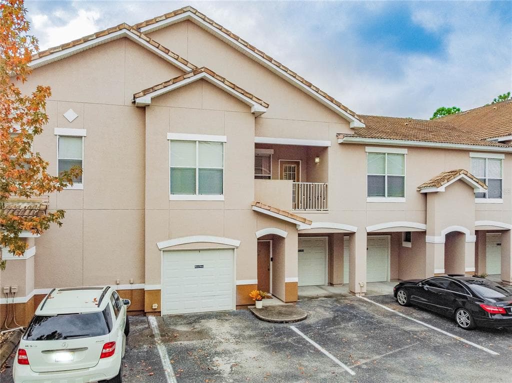 18012 VILLA CREEK DRIVE TAMPA, FL 33647