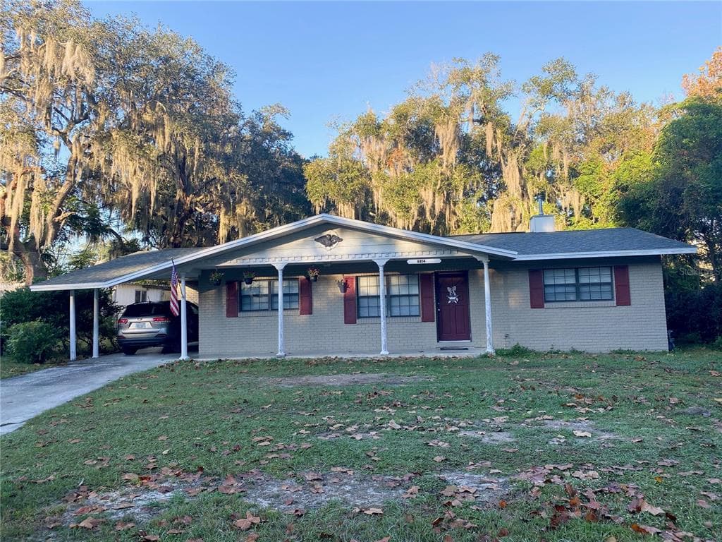 6814 FERN CIRCLE LEESBURG, FL 34748