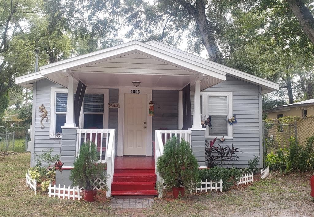 1803 E OSBORNE AVENUE TAMPA, FL 33610