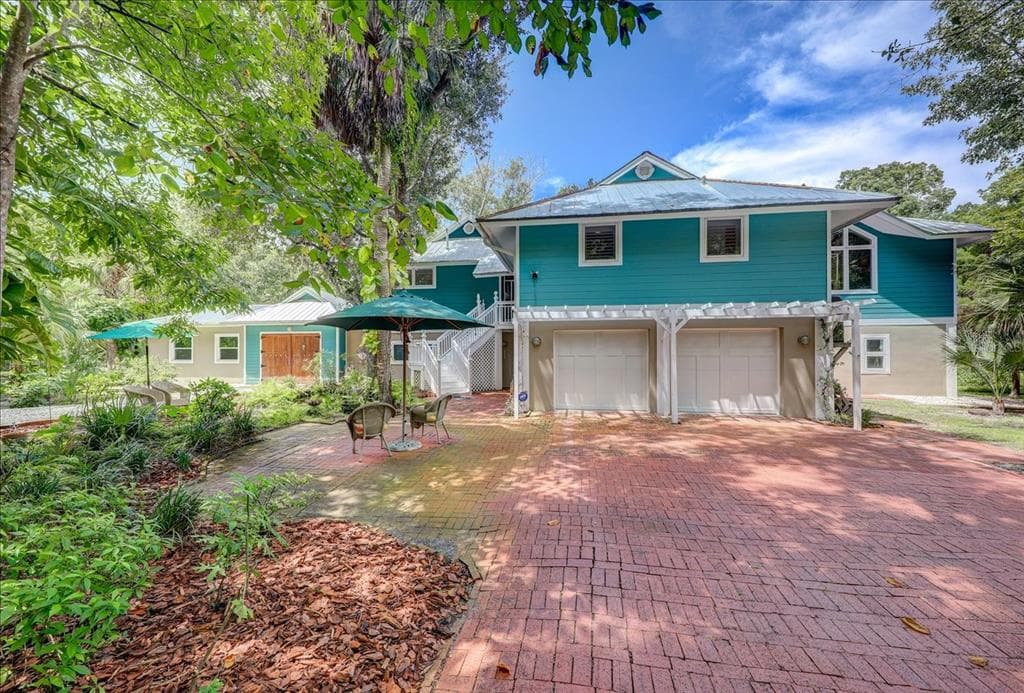 1800 HARVARD AVENUE DUNEDIN, FL 34698