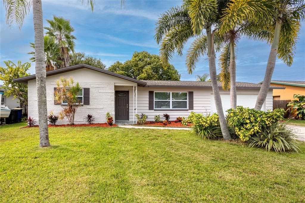 1872 YALE DRIVE CLEARWATER, FL 33765