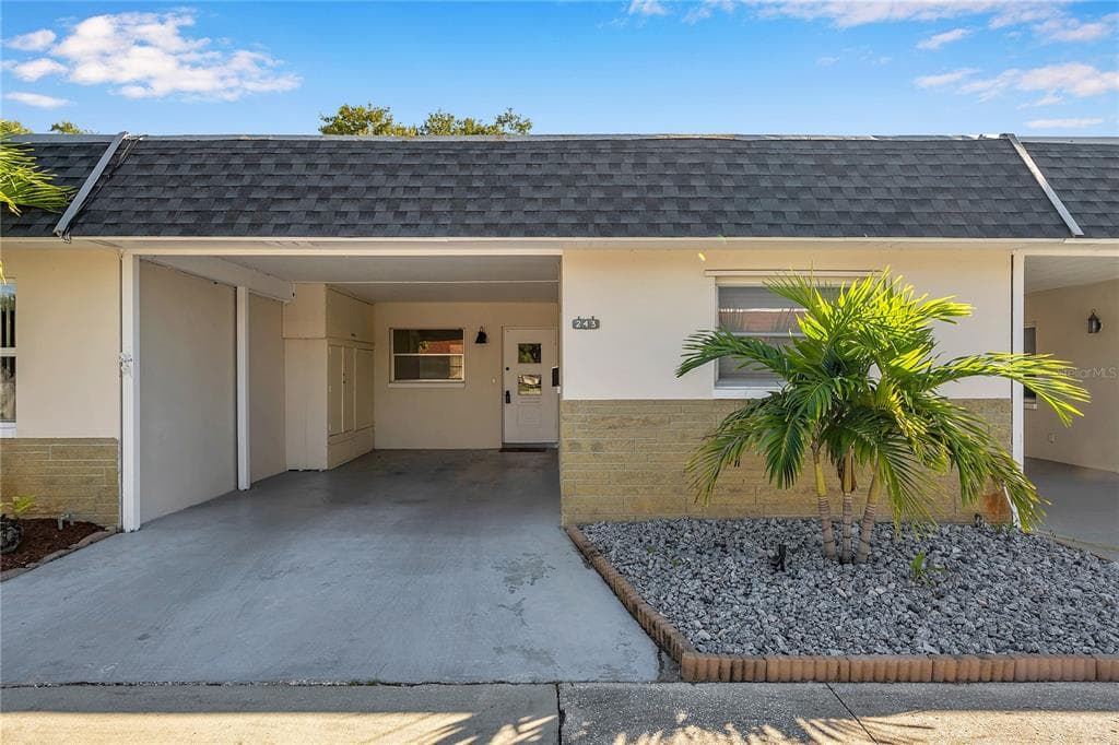 243 PORTREE DRIVE DUNEDIN, FL 34698