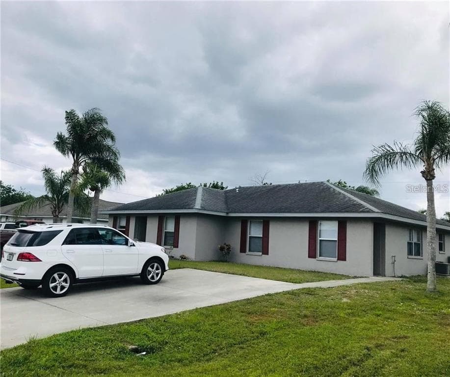 11089 PENDLETON AVENUE UNIT A and B ENGLEWOOD, FL 34224