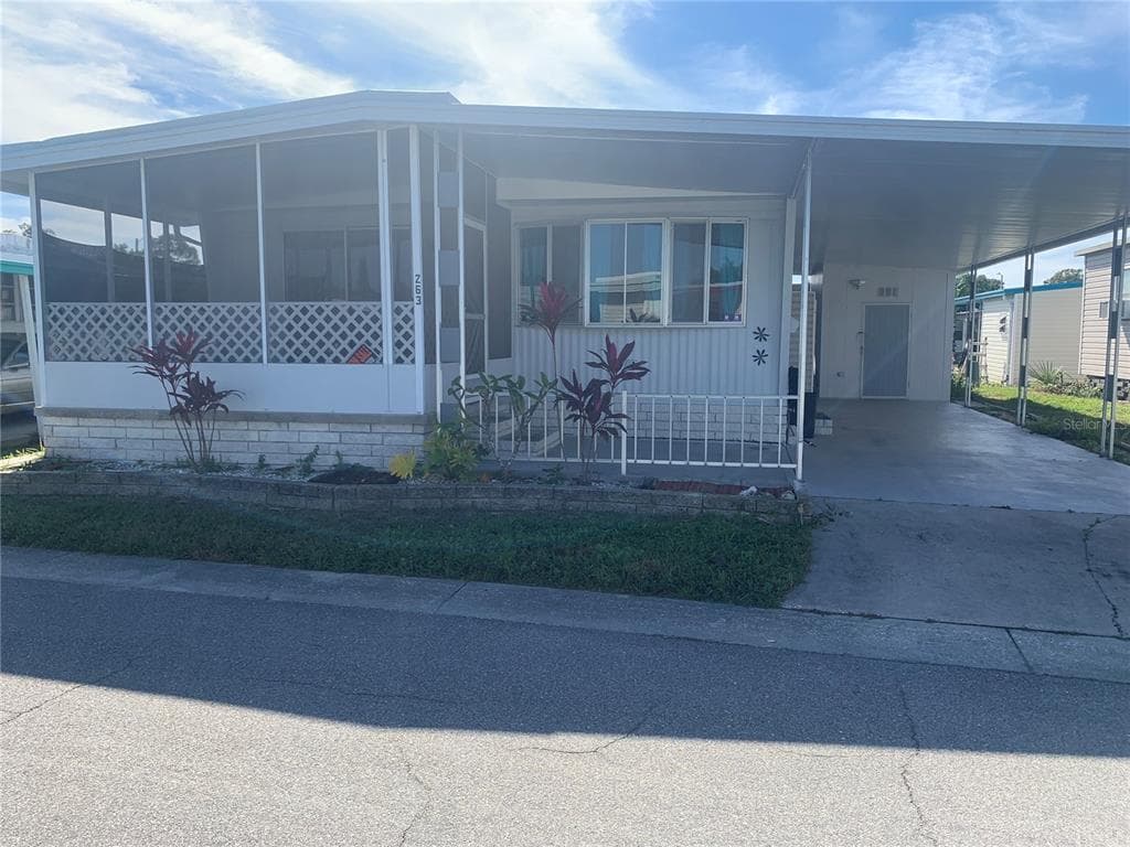 7349 ULMERTON ROAD LARGO, FL 33771