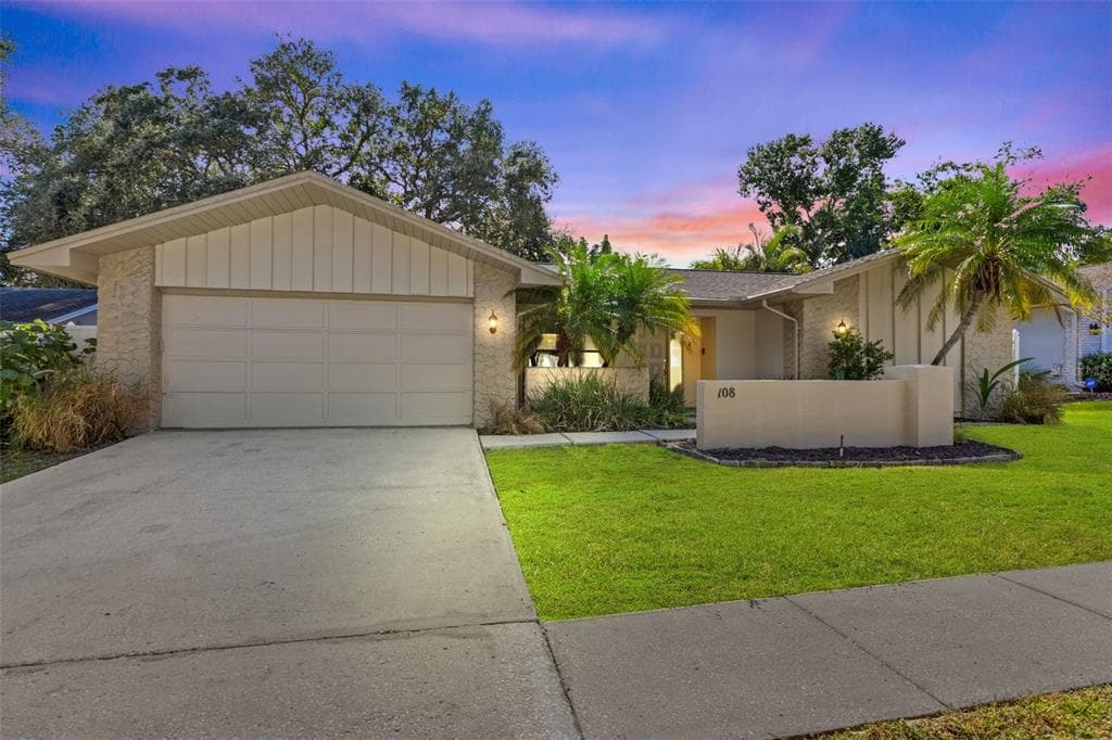 108 TIMBERVIEW DRIVE SAFETY HARBOR, FL 34695