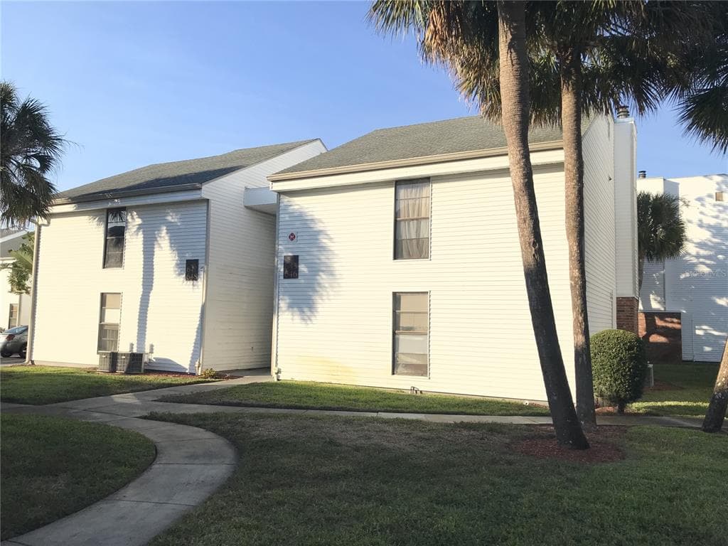 645 HAVEN PLACE TARPON SPRINGS, FL 34689